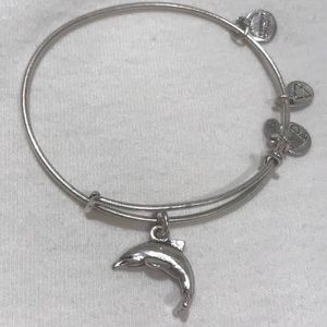 ALEX AND ANI DOLPHIN BANGLE (SILVER)